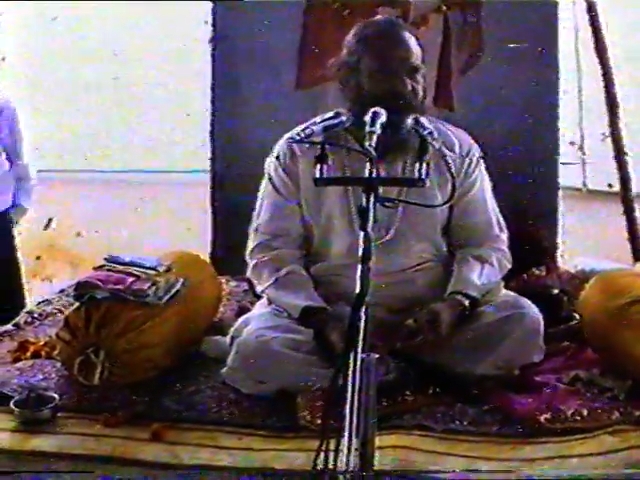 Satsung @ Siddhdata Ashram – (circa) 1992