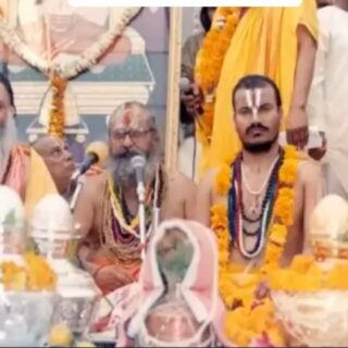 Guruji, is it essential to first take refuge in the Guru before surrendering to God